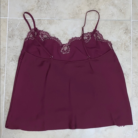 Victoria’s Secret top - Picture 6 of 8